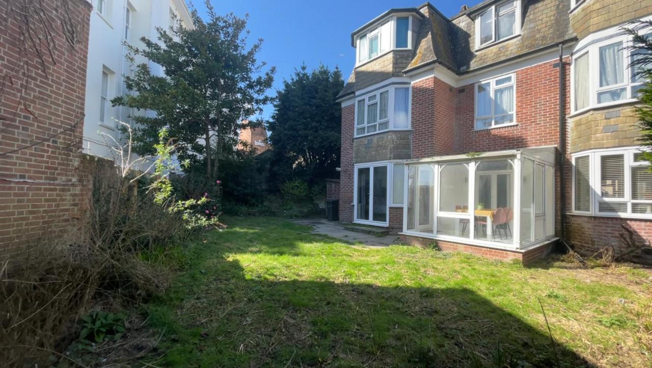 Large 3 Bedroom & 2 Bath - Ground Floor With Parking Bournemouth Exterior photo